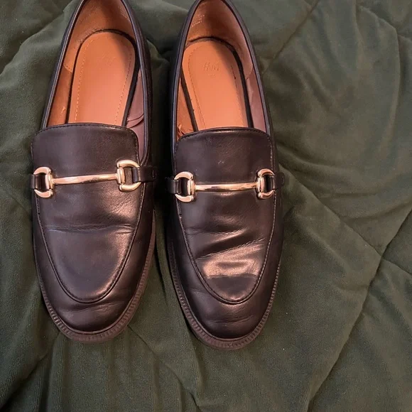 H&M Black Loafers with Horsebit Detail - Picture 4 of 6
